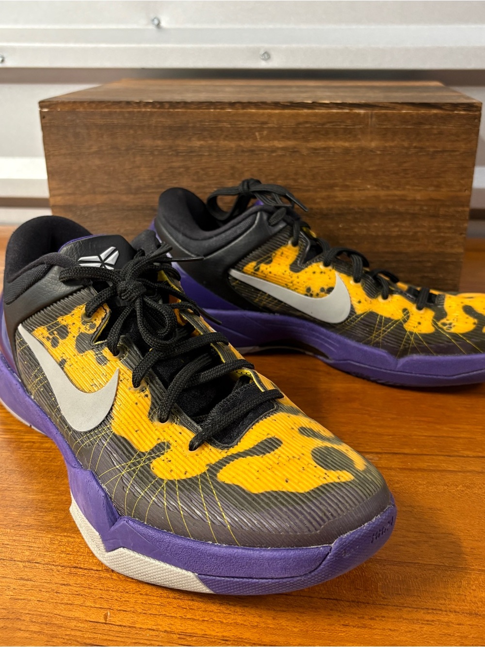 Nike Zoom Kobe 7 System Poison Dart Frog LAL Sneaker 488371 Men Size 11